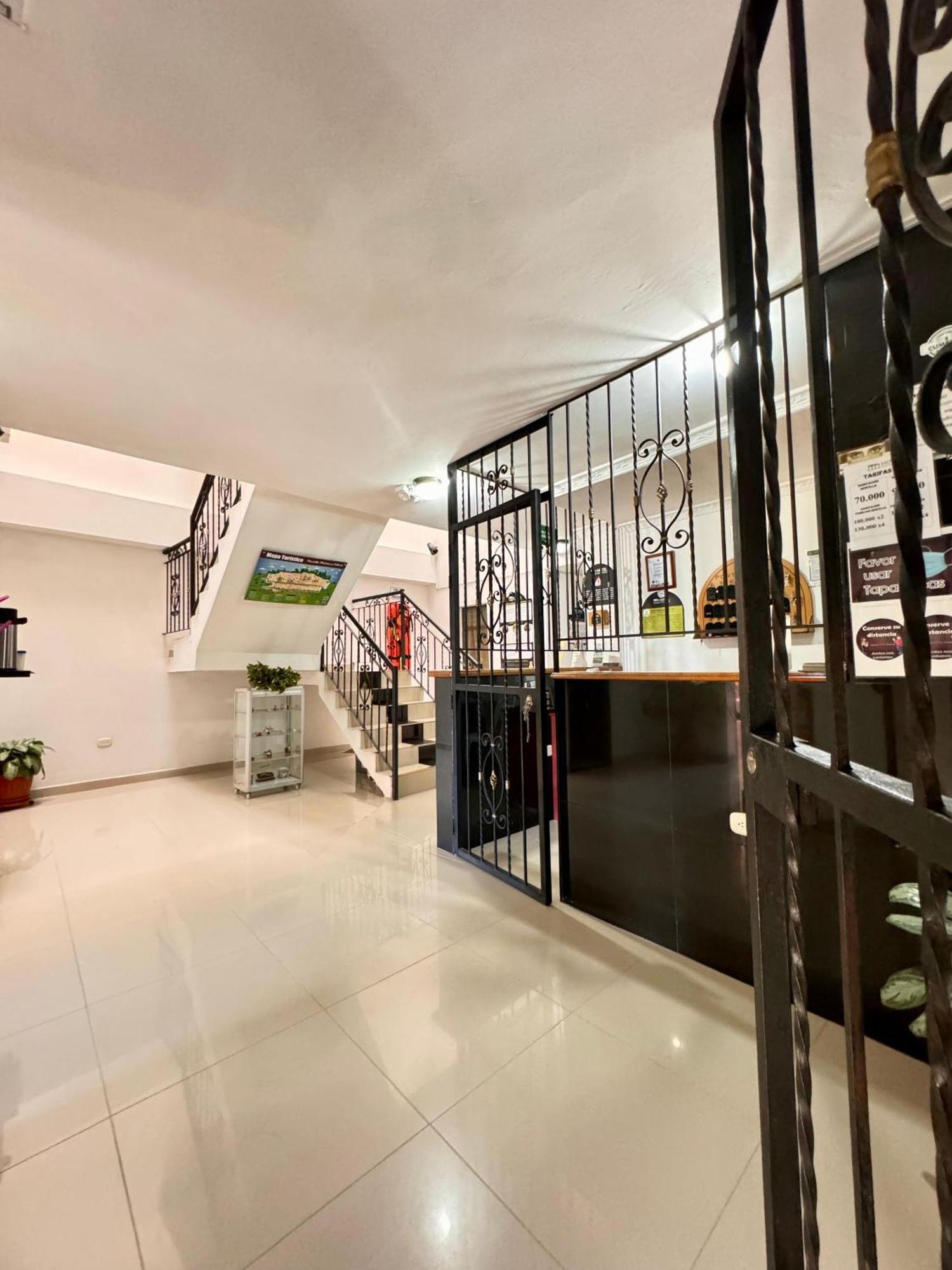 Hotel Portal Dorado Marinilla Bagian luar foto