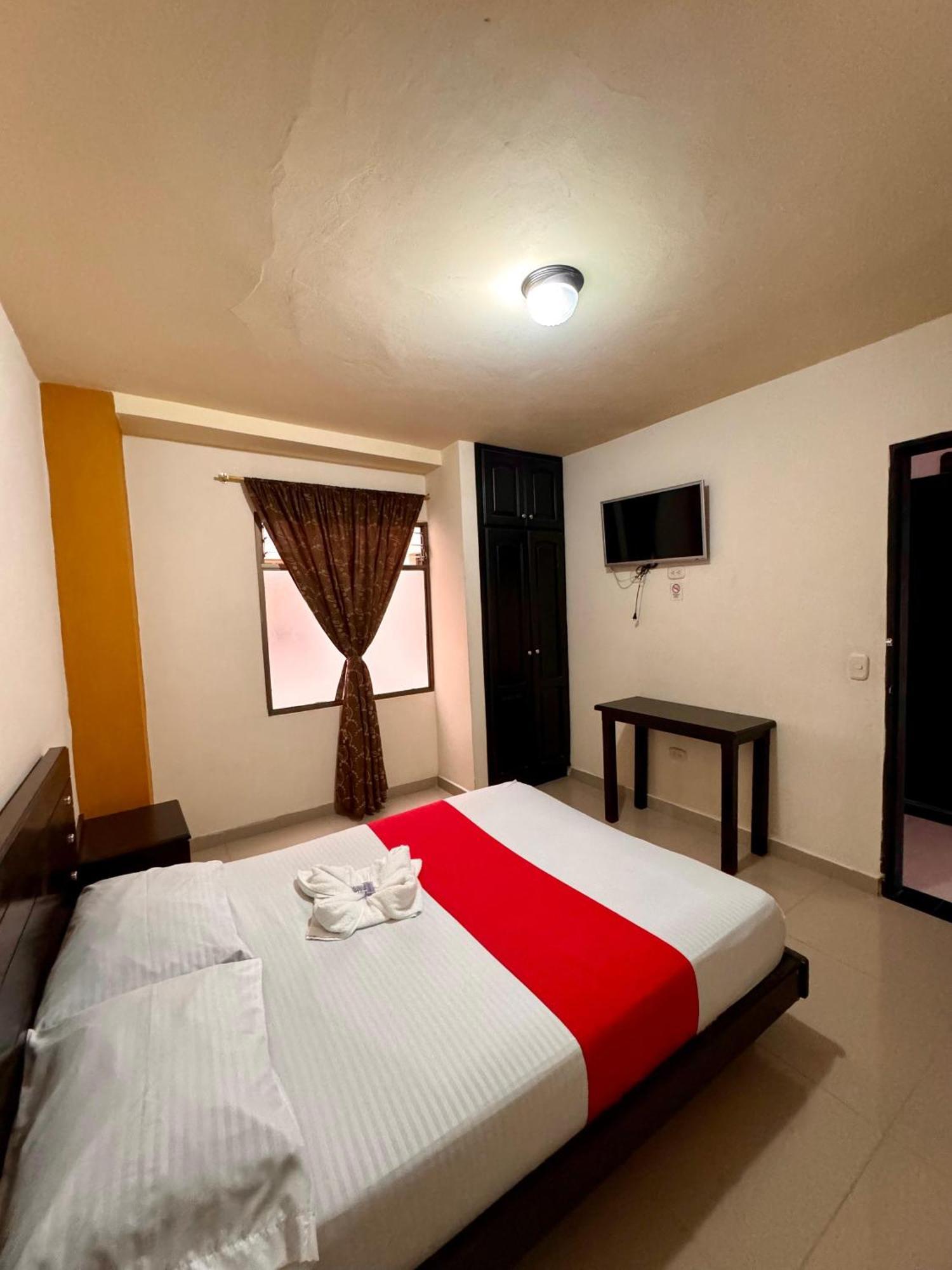 Hotel Portal Dorado Marinilla Bagian luar foto