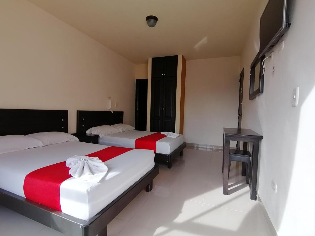 Hotel Portal Dorado Marinilla Bagian luar foto